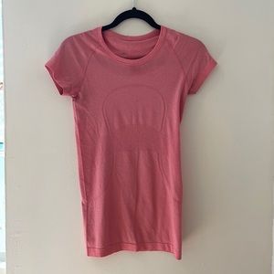 Lululemon Swiftly Tech Short Sleeve